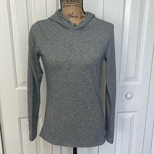 Vineyard Vines Gray Lightweight Hoodie